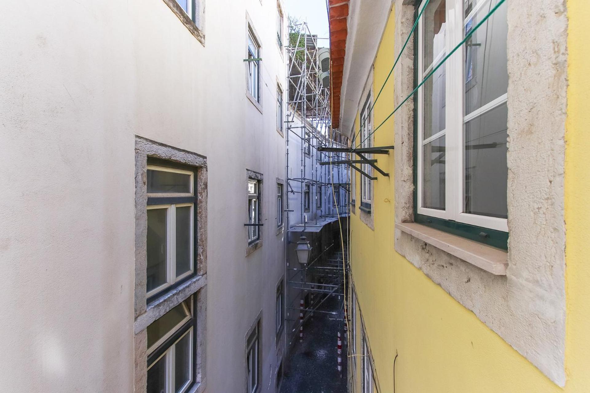 Apartment Downtown Charming Iii By Homing Lissabon